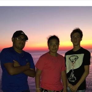 Meet your Posher, Donavin